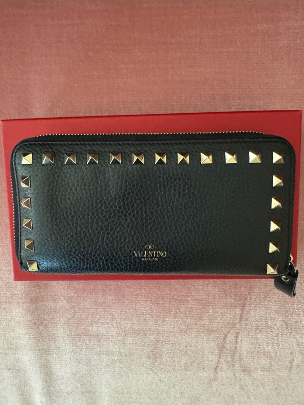 Valentino Garavani Black Leather Rockstud Zip Wallet with Gold Studs